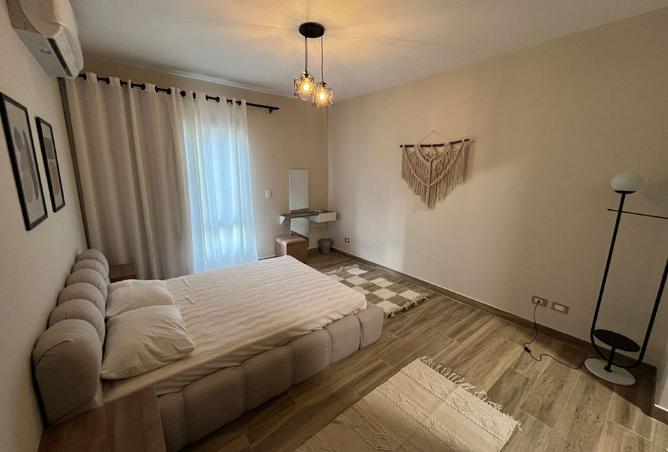 8245789 - Property Image 2