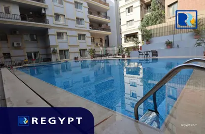 Apartment - 3 Bedrooms - 3 Bathrooms for sale in Sarayat Al Maadi - Hay El Maadi - Cairo