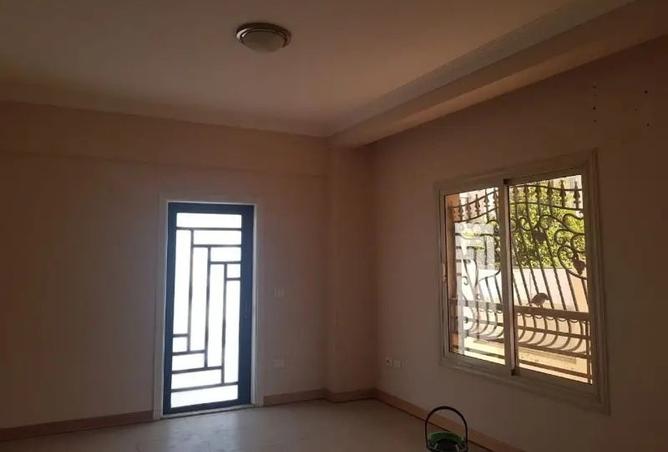 8322894 - Property Image 3