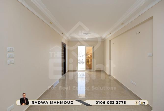 8305122 - Property Image 2