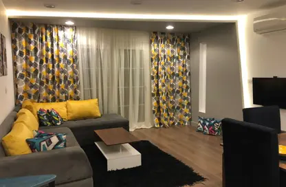 شقة - 1 حمام للايجار في شارع يوسف السباعي - الرحاب المرحلة الأولى - الرحاب - مدينة القاهرة الجديدة - القاهرة شقة - 1 حمام للايجار في شارع يوسف السباعي - الرحاب المرحلة الأولى - الرحاب - مدينة القاهرة الجديدة - القاهرة