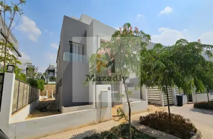 Villa - 6 Bedrooms - 5 Bathrooms for sale in Hyde Park - 5th Settlement Compounds - The 5th Settlement - New Cairo City - Cairo