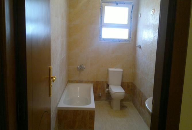 8429989 - Property Image 3