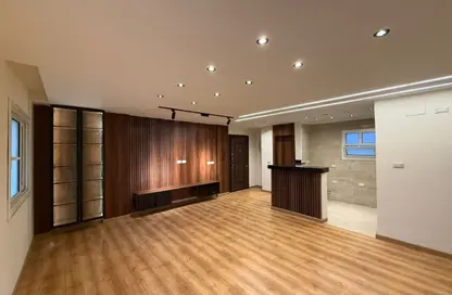 Apartment - 2 Bedrooms - 2 Bathrooms for sale in Madinaty - Cairo