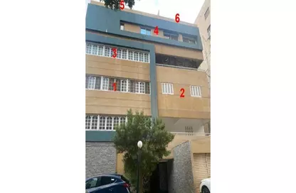 Apartment - 2 Bedrooms - 1 Bathroom for sale in Mohamed Tawfik Wahba St. - 6th Zone - Nasr City - Cairo