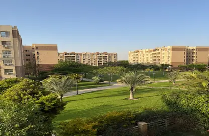 Apartment - 2 Bedrooms - 2 Bathrooms for sale in Madinaty - Cairo