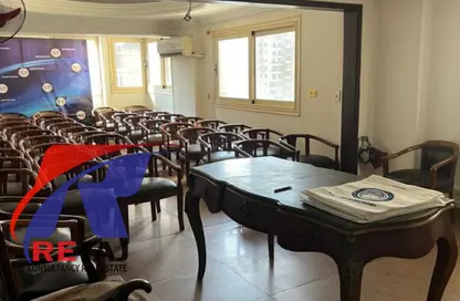 Apartment - 4 Bedrooms - 3 Bathrooms for sale in Abbas Al Akkad St. - 1st Zone - Nasr City - Cairo