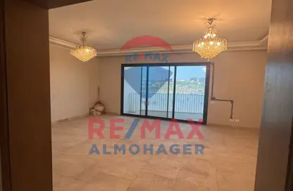 شقة - 3 غرف نوم - 3 حمامات للايجار في 6 ويست - بيفرلي هيلز - كمبوندات الشيخ زايد - الشيخ زايد - الجيزة