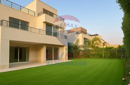 Villa - 4 Bedrooms - 5 Bathrooms for sale in Palm Hills October - Cairo Alexandria Desert Road - 6 October City - Giza