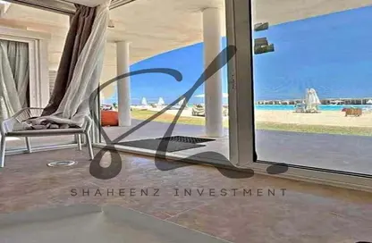 شاليه - 2 غرف نوم - 2 حمامات للبيع في سي فيو - راس الحكمة - الساحل الشمالي