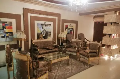 Apartment - 3 Bedrooms - 2 Bathrooms for sale in Al Narges 4 - Al Narges - New Cairo City - Cairo