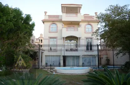Villa - 7 Bedrooms - 7 Bathrooms for sale in West Somid Road - West Somid - 6 October City - Giza