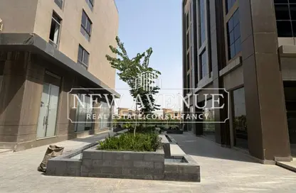 Office Space - Studio - 1 Bathroom for sale in Al Jazi Mall - North Investors Area - New Cairo City - Cairo
