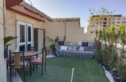 Penthouse - 3 Bedrooms - 2 Bathrooms for sale in 7th Sector - Zahraa El Maadi - Hay El Maadi - Cairo