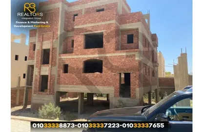 Villa - 4 Bedrooms - 4 Bathrooms for sale in First Heights - 26th of July Corridor - 6 October City - Giza