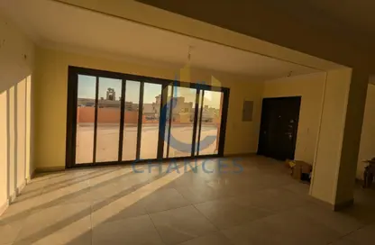 Apartment - 2 Bedrooms - 3 Bathrooms for sale in El Banafseg Apartment Buildings - El Banafseg - New Cairo City - Cairo