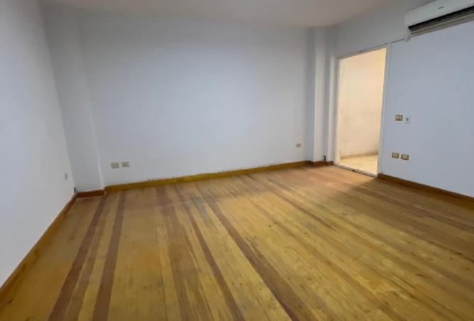 8290633 - Property Image 2