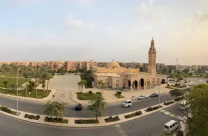 Apartment - 5 Bedrooms - 4 Bathrooms for sale in Al Rehab - New Cairo City - Cairo