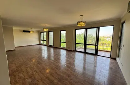 Apartment - 3 Bedrooms - 3 Bathrooms for sale in Village West - Sheikh Zayed Compounds - Sheikh Zayed City - Giza