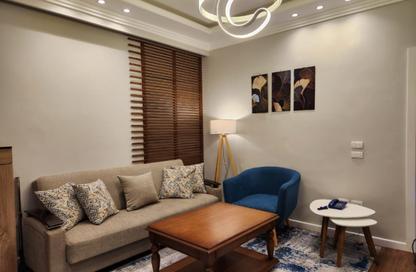 Apartment - Studio - 1 Bathroom for rent in Shafik Mansour St. - Zamalek - Cairo