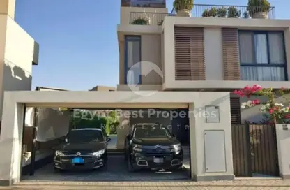 Villa - 3 Bedrooms - 4 Bathrooms for sale in Sarai - Mostakbal City Compounds - Mostakbal City - Future City - Cairo