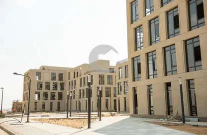 مساحات مكتبية - استوديو للبيع في جولدن جيت - شارع التسعين الجنوبي - التجمع الخامس - مدينة القاهرة الجديدة - القاهرة
