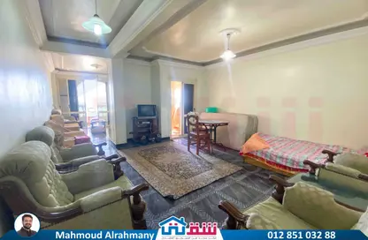 Apartment - 5 Bedrooms - 2 Bathrooms for sale in Laurent - Hay Sharq - Alexandria