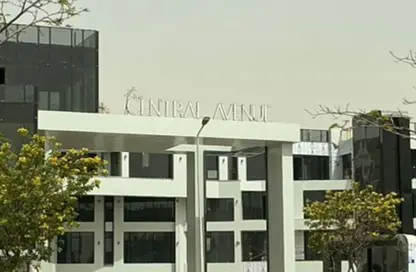 Shop - Studio - 2 Bathrooms for sale in Central Avenue - 2nd District - Sheikh Zayed City - Giza
