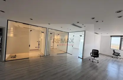 Office Space - Studio - 4 Bathrooms for rent in The portal - Beverly Hills - Sheikh Zayed Compounds - Sheikh Zayed City - Giza