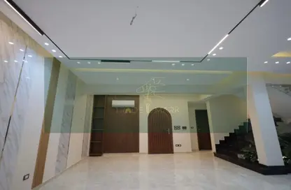 Townhouse - 3 Bedrooms - 4 Bathrooms for rent in Hyde Park - New Cairo City - Cairo