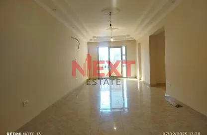 Apartment - 3 Bedrooms - 2 Bathrooms for sale in Luxor St. - Cleopatra - Hay Sharq - Alexandria