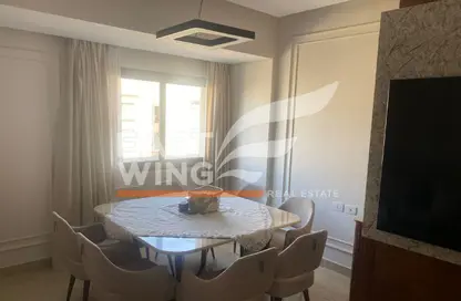 (بنتهاوس  (روف - 3 غرف نوم - 3 حمامات للبيع في مون ريزيدنس - فيفث سكوير - التجمع الخامس - مدينة القاهرة الجديدة - القاهرة