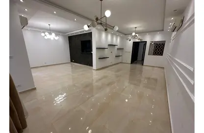 Apartment - 3 Bedrooms - 3 Bathrooms for rent in The Courtyards - Sheikh Zayed Compounds - Sheikh Zayed City - Giza