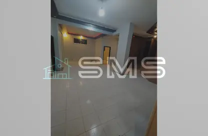 Apartment - 5 Bedrooms - 1 Bathroom for rent in Al Shouyfat St. - District 1 - The 5th Settlement - New Cairo City - Cairo