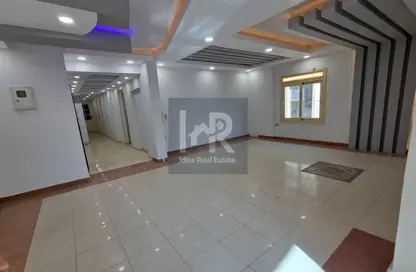 شقة - 3 غرف نوم - 2 حمامات للايجار في حى جنوب الاكايمية - مدينة القاهرة الجديدة - القاهرة