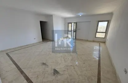 Apartment - 3 Bedrooms - 1 Bathroom for rent in 5th Settlement Compounds - The 5th Settlement - New Cairo City - Cairo
