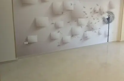 Apartment - 3 Bedrooms - 2 Bathrooms for sale in Al Lebeny Axis - El Mariouteya - Faisal - Hay El Haram - Giza