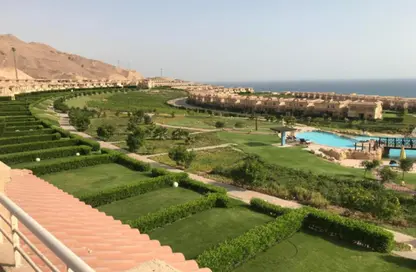 Apartment - 4 Bedrooms - 4 Bathrooms for sale in Telal Al Sokhna - Al Ain Al Sokhna - Suez