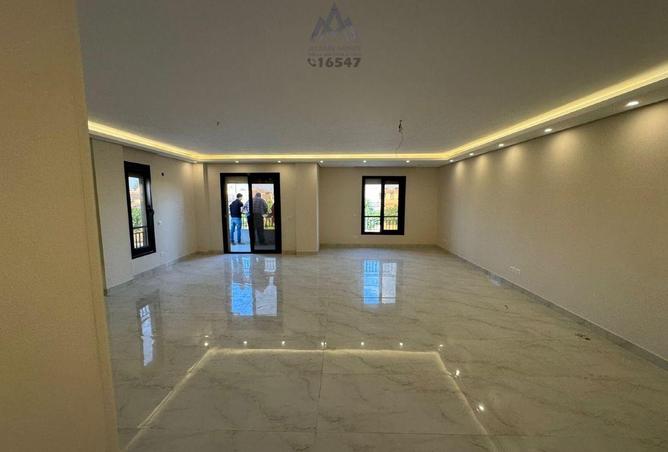 8281586 - الصورة الرئيسية للعقار