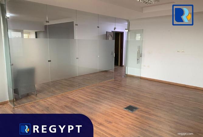 8330961 - Property Image 2