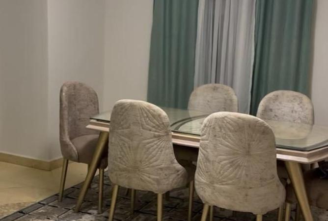 8174704 - Property Image 3