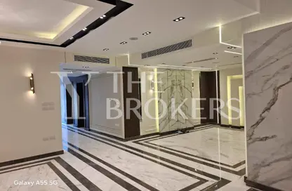 Villa - 5 Bedrooms - 6 Bathrooms for rent in Sodic East - 6th District - New Heliopolis - Cairo