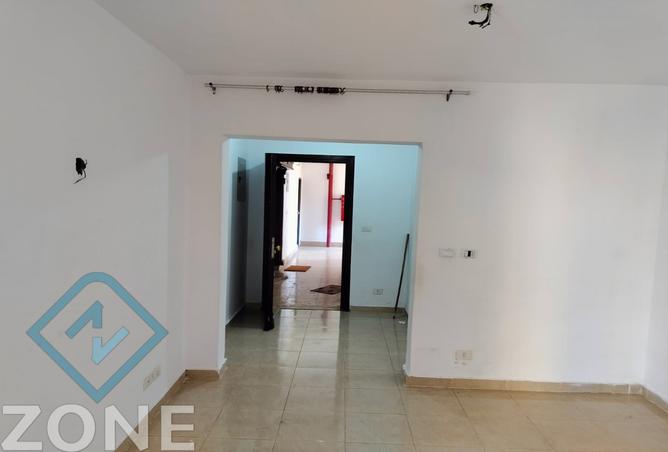 7402855 - Property Image 2
