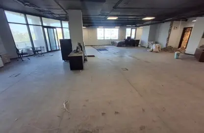 مساحات مكتبية - استوديو - 5 حمامات للبيع في اركان بلازا - محور 26 يوليو - الشيخ زايد - الجيزة