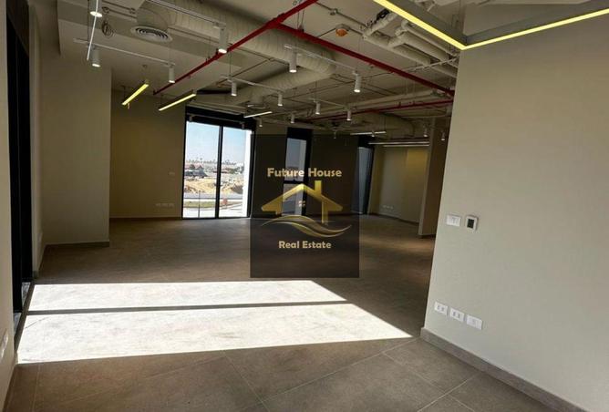 7948896 - Property Image 2