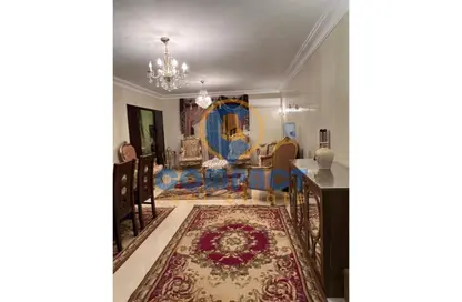 شقة - 3 غرف نوم - 2 حمامات للايجار في الحي السادس عشر - الشيخ زايد - الجيزة