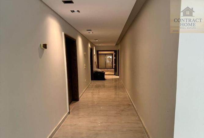 8220164 - Property Image 3