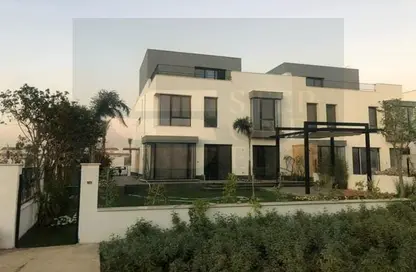 Villa - 4 Bedrooms - 3 Bathrooms for sale in Sodic East - 6th District - New Heliopolis - Cairo