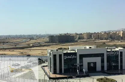 Office Space - Studio - 4 Bathrooms for rent in 50th Street - Zahraa El Maadi - Hay El Maadi - Cairo