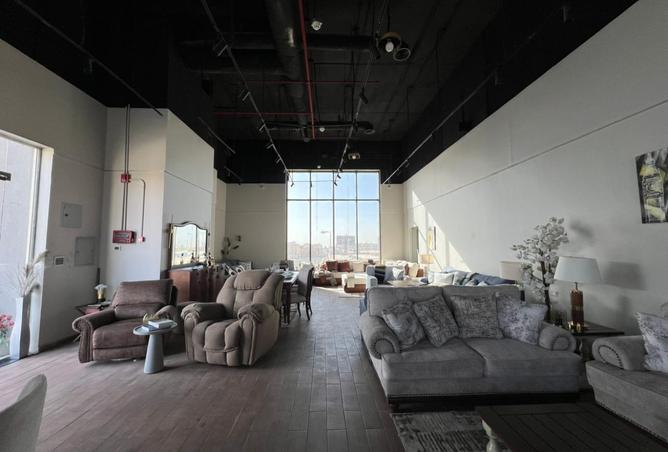 8120033 - Property Image 2